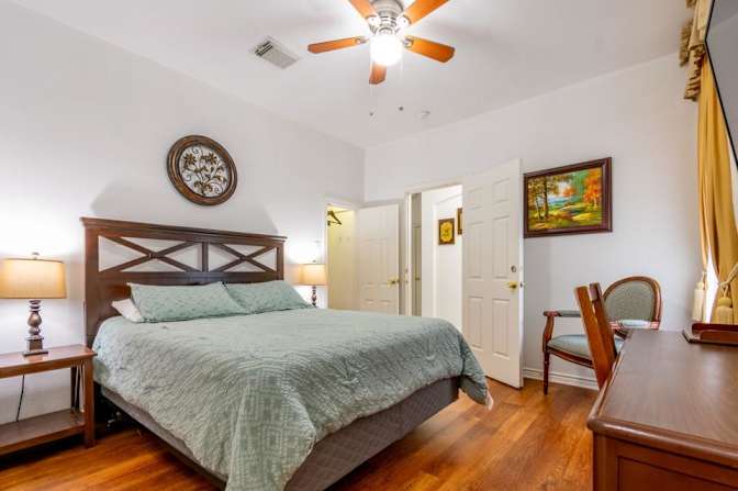 PadSplit's room