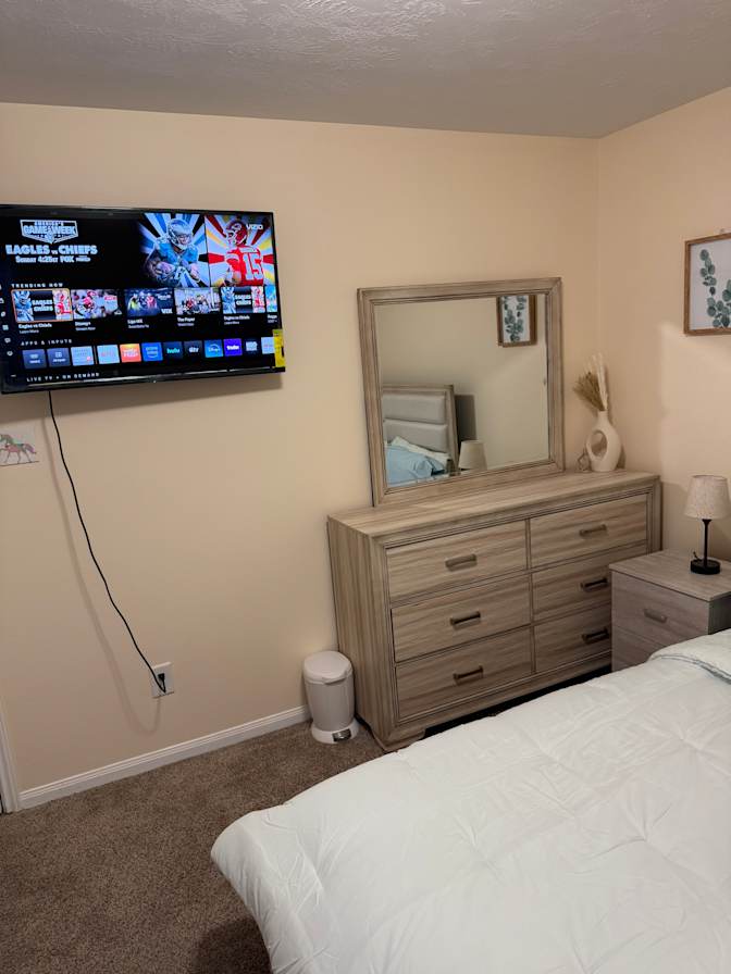 Samsone's room