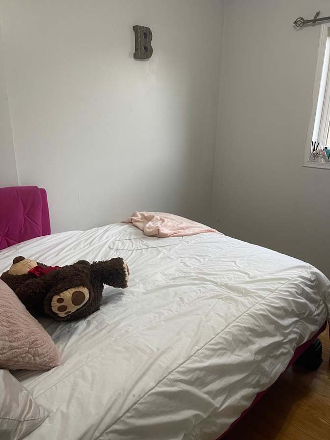 Anna's room