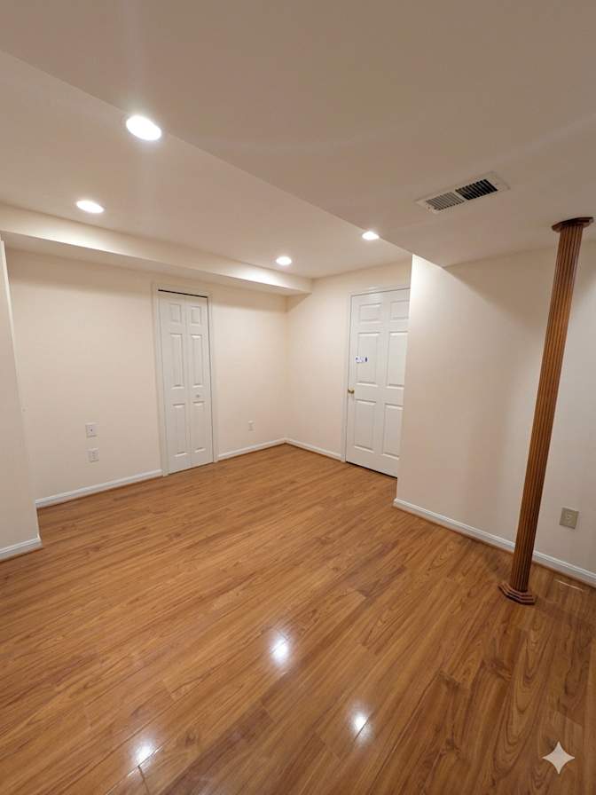 Nice Home's room