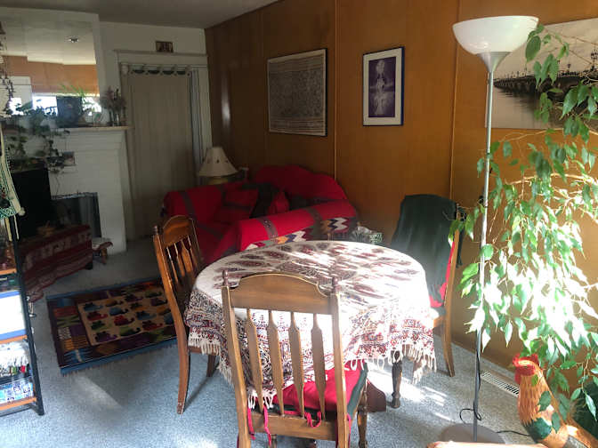 Isabelle's room