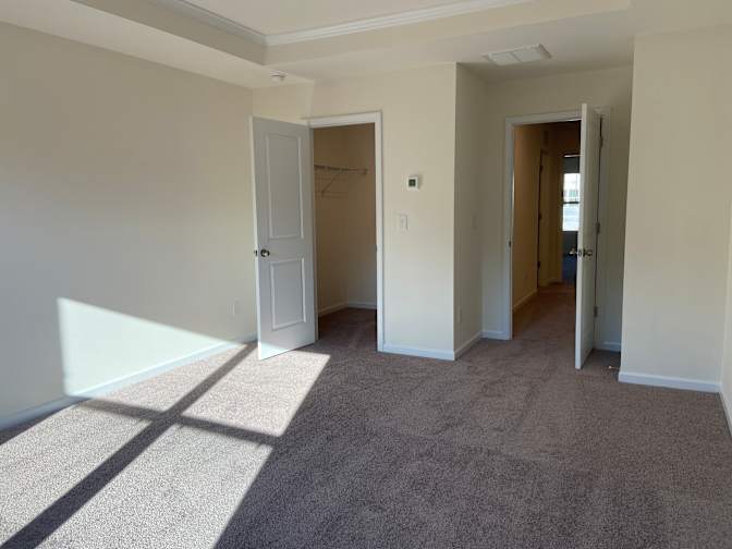 Alcove Rooms's room