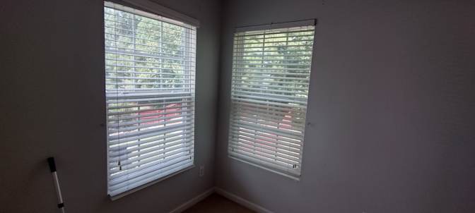 Alcove Rooms's room