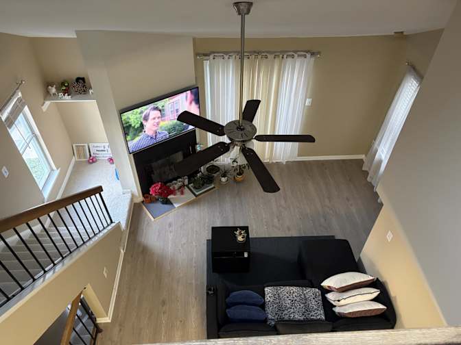 Tin's room