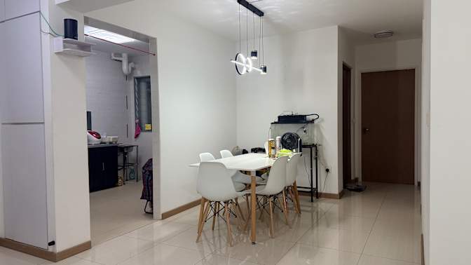 Fai's room