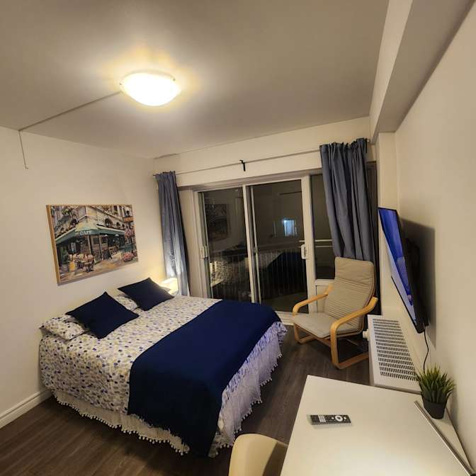 Serdar's room
