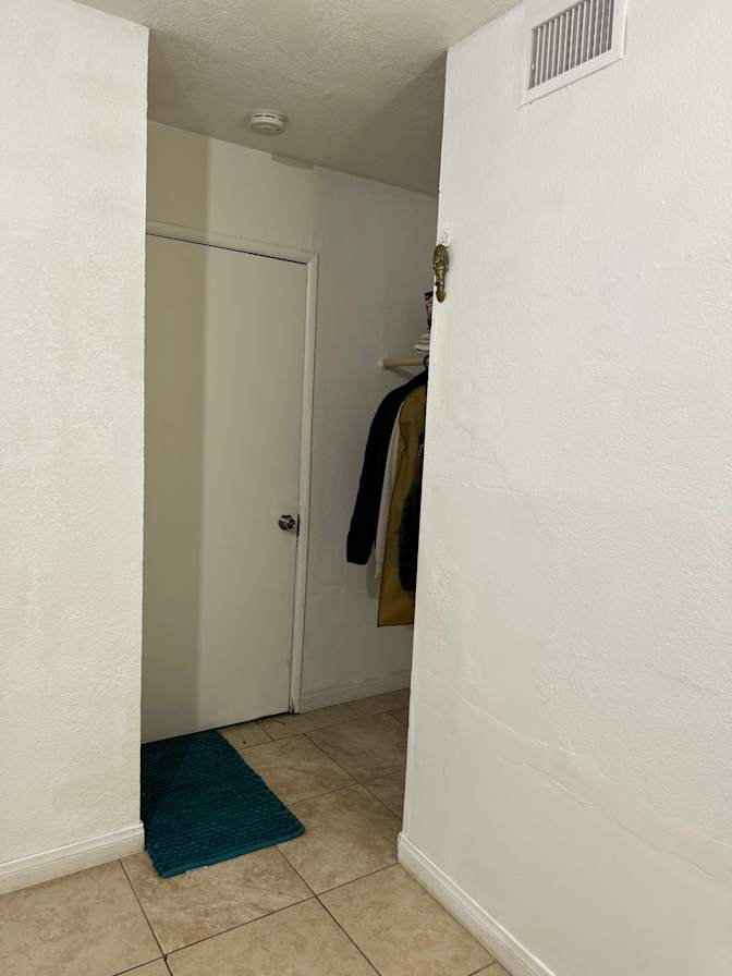 Xiomara's room