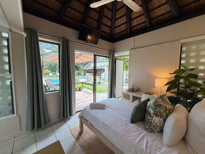 YouRooms's room