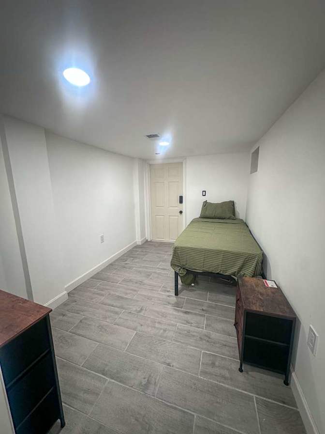 Johan Rentals's room