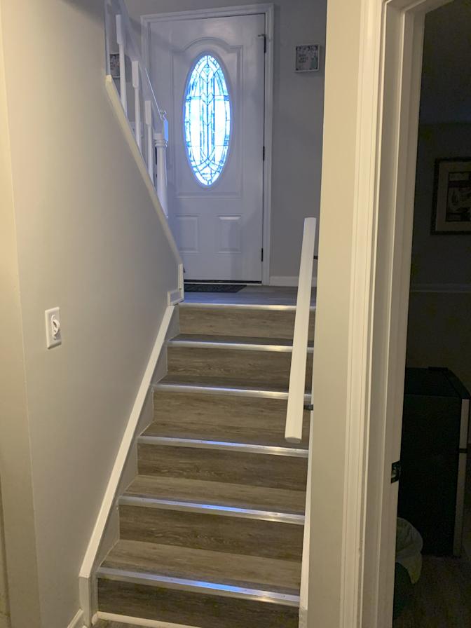 Carolina Realty Link's room
