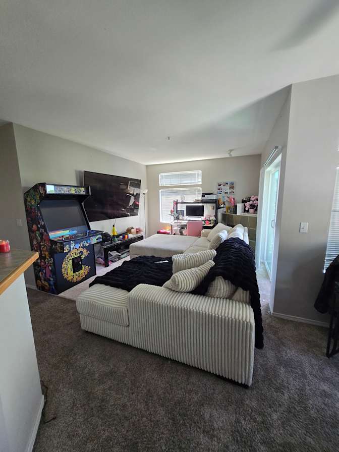 Ron's room