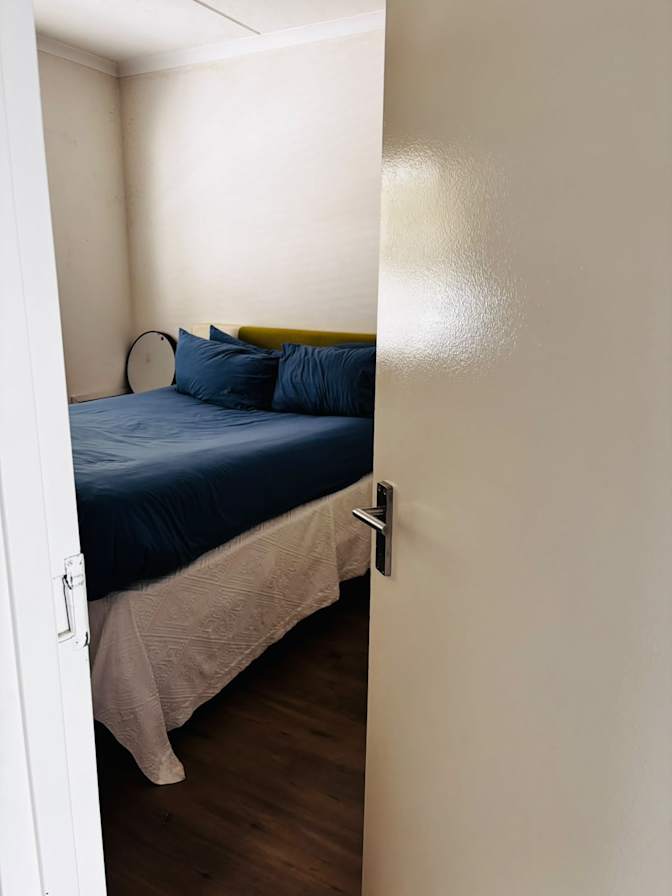Suthu's room