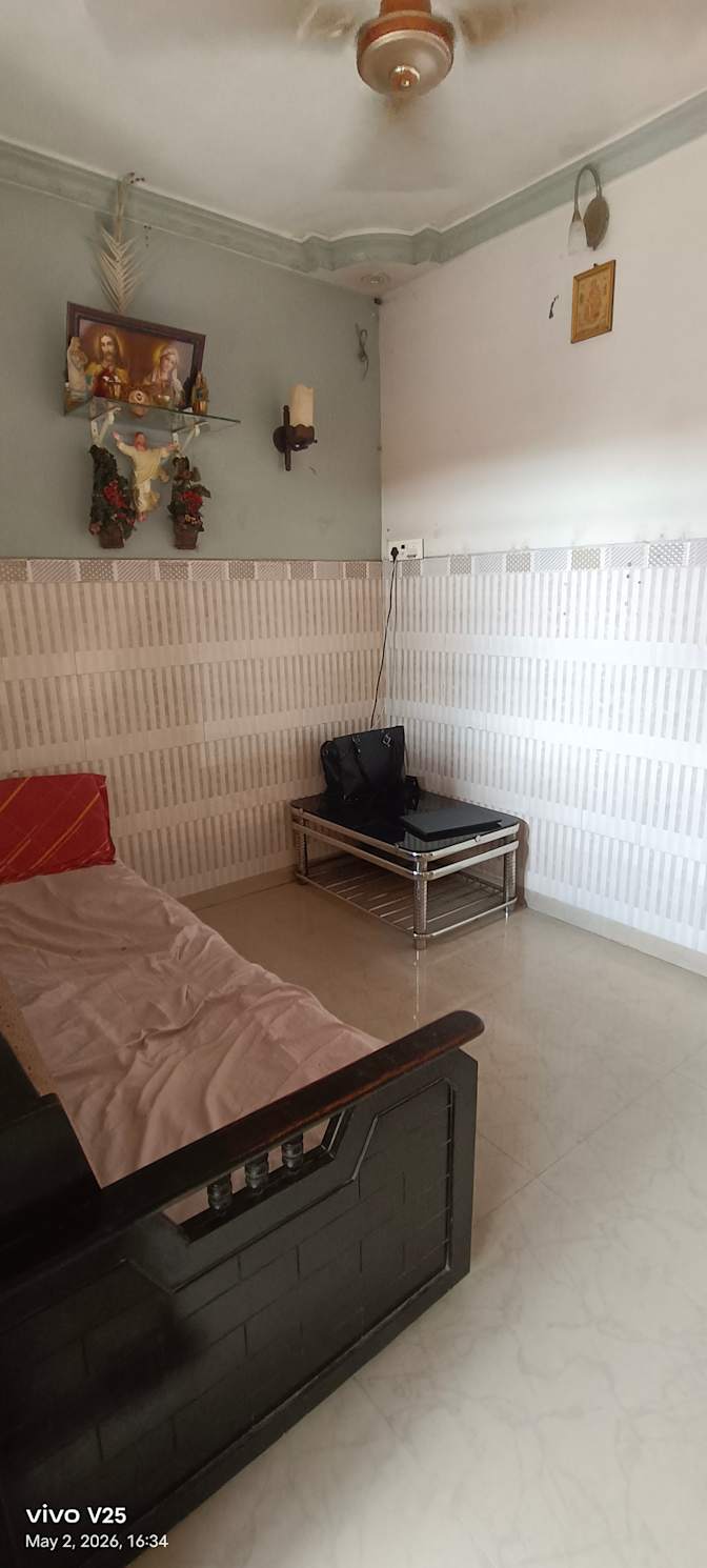 Flavia's room