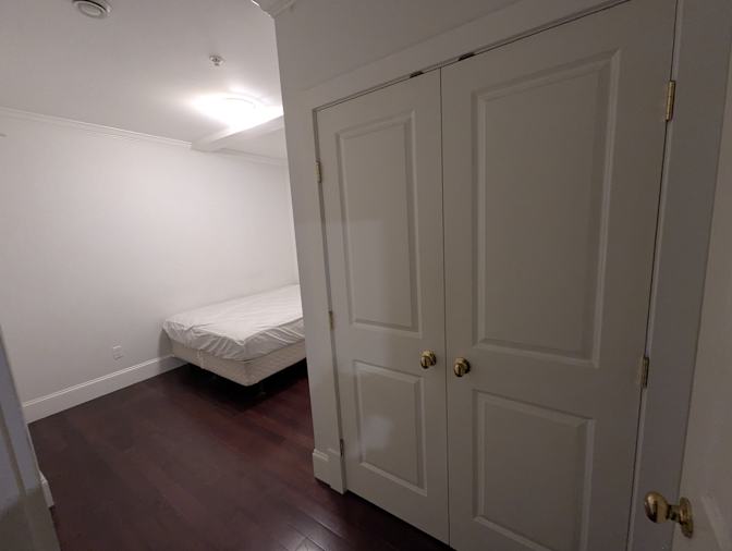 Aeron's room