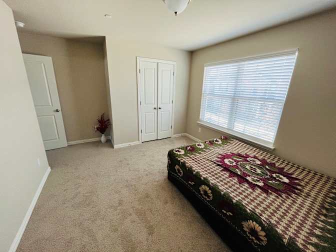 Ananthi's room