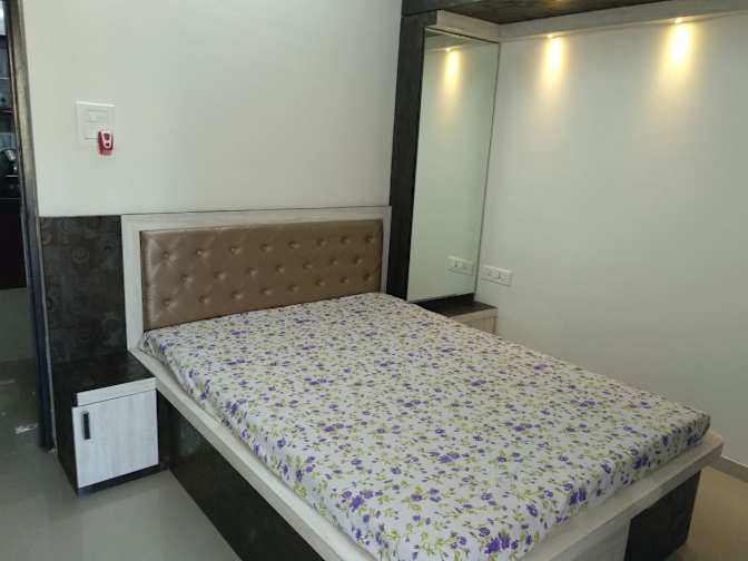 Meera Liz's room