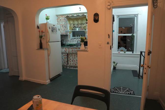Ali's room