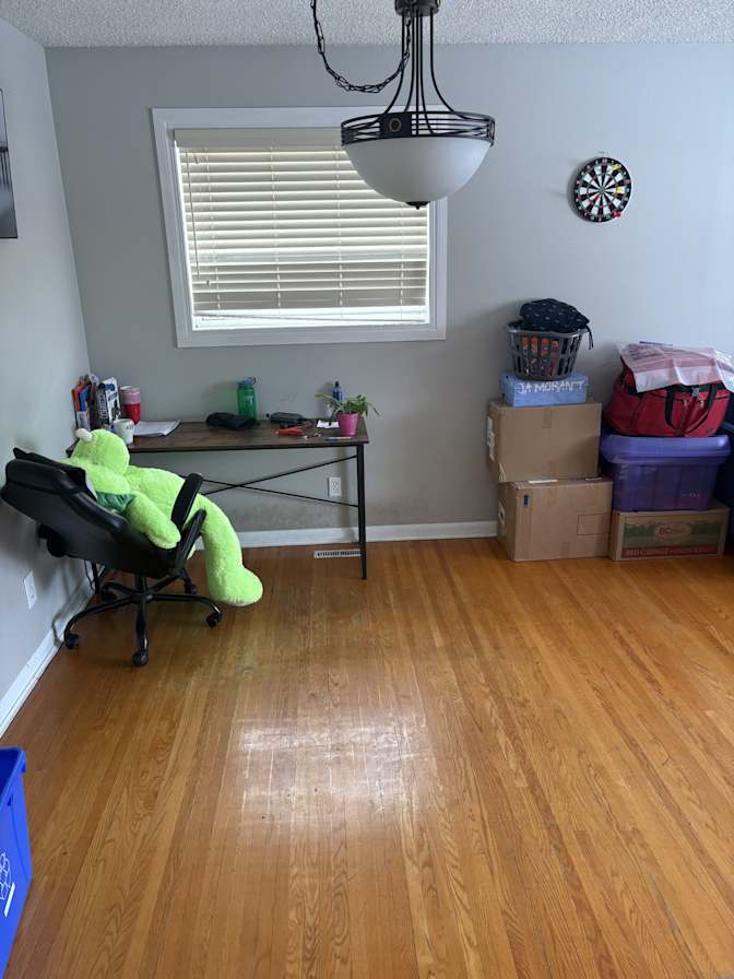 Destiny's room