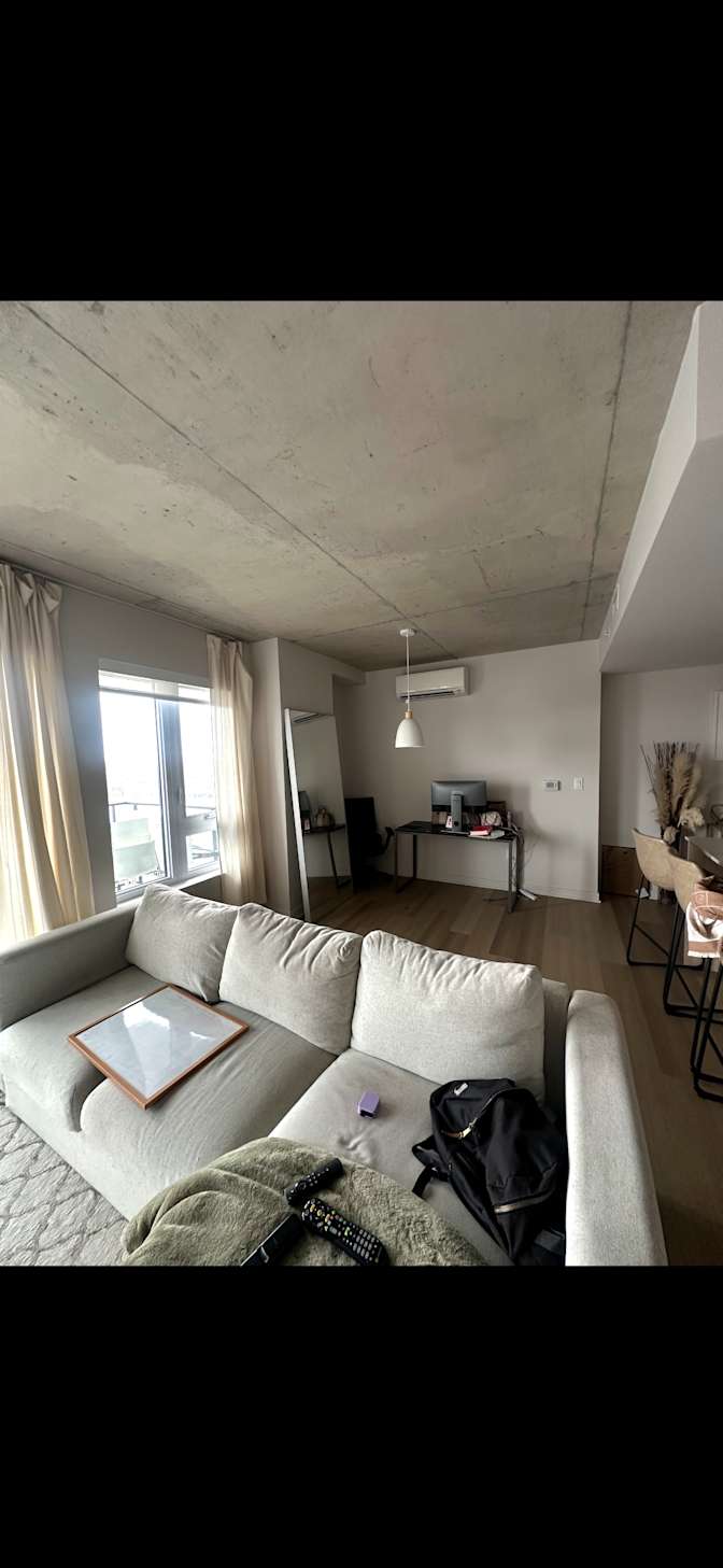 Agnes's room