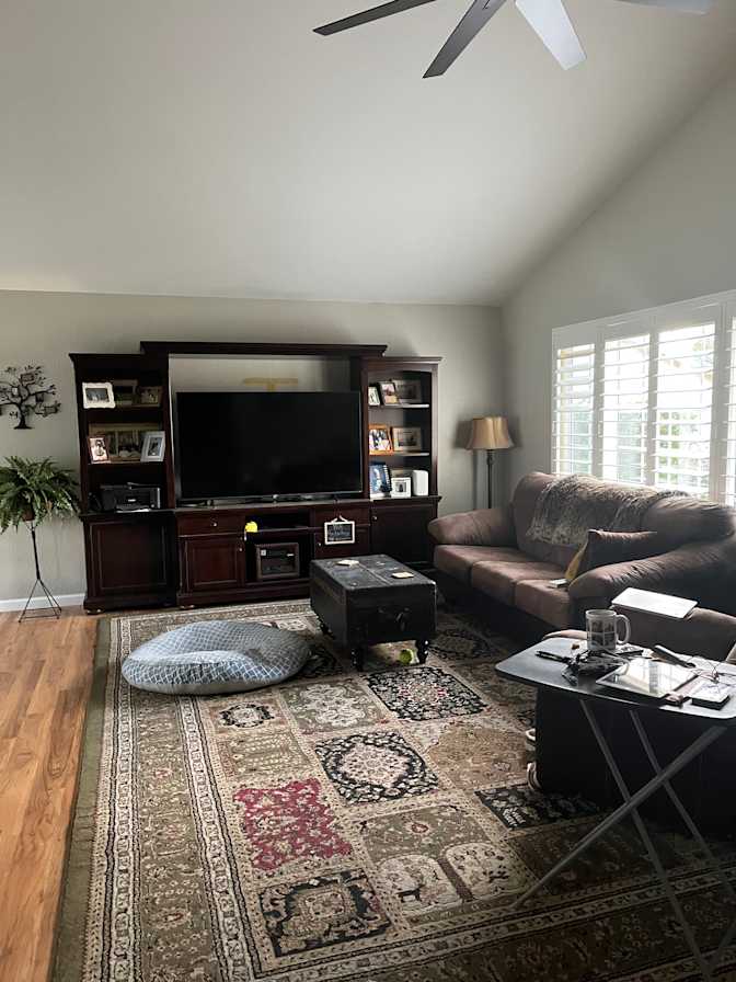 Kari Sampietro's room