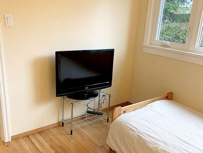 Shirin's room