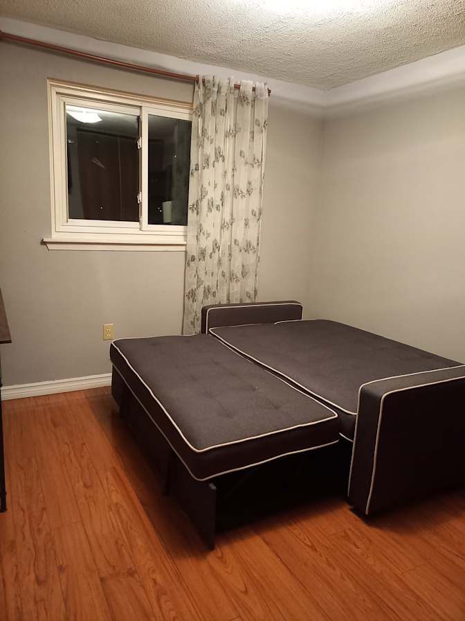 Frank's room
