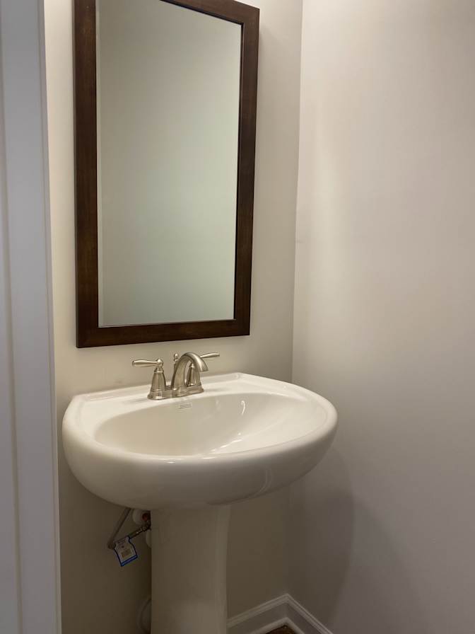 Alcove Rooms's room