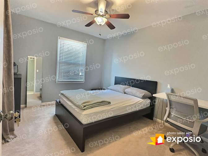 Stephanie's room