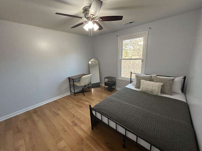 PadSplit's room