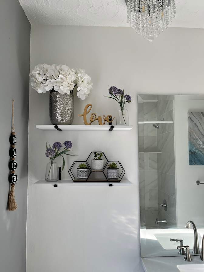 Mia's room