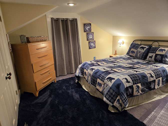 Stephanie's room