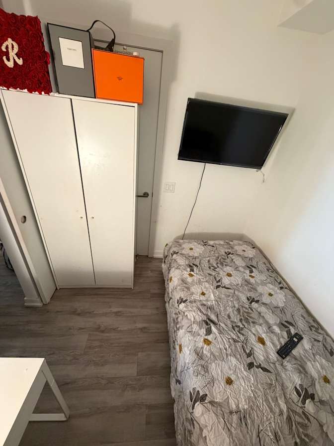 Innova's room