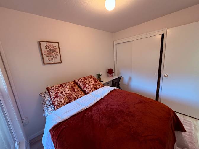 Mary Sky's room