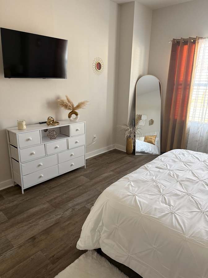 Amoya's room