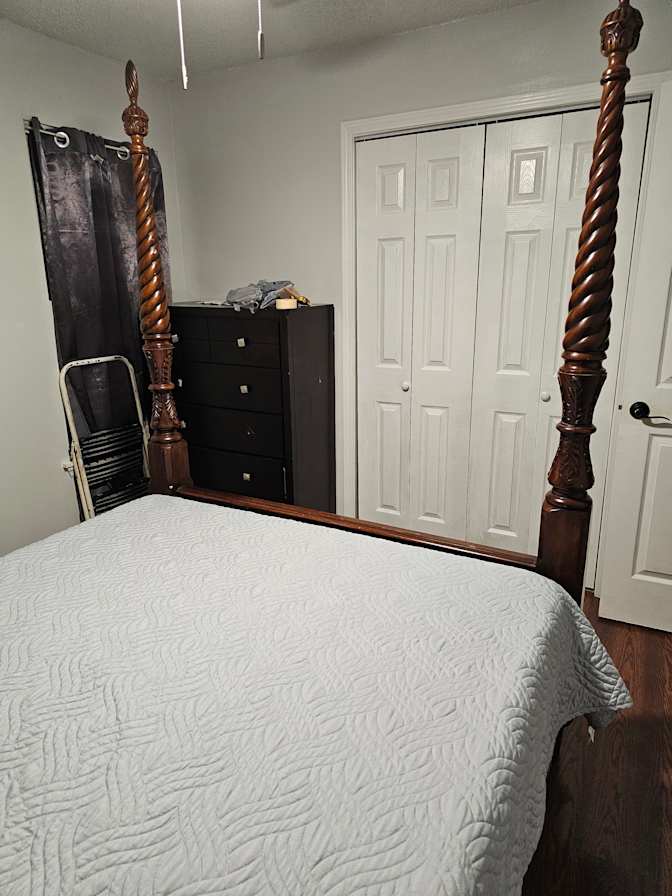 Crystal's room