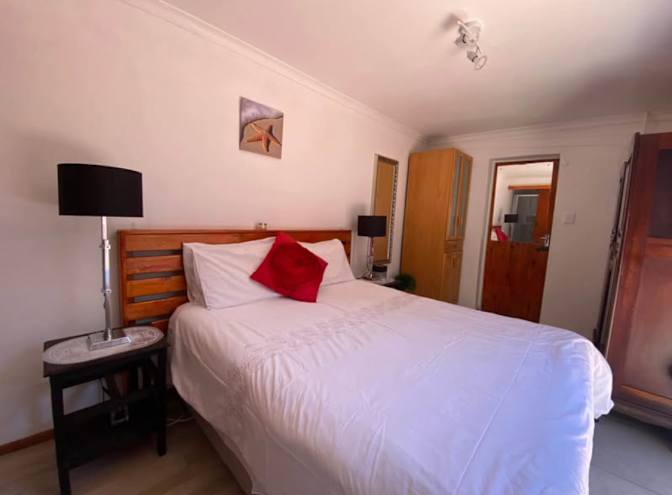 Luxurious Management Solutions's room