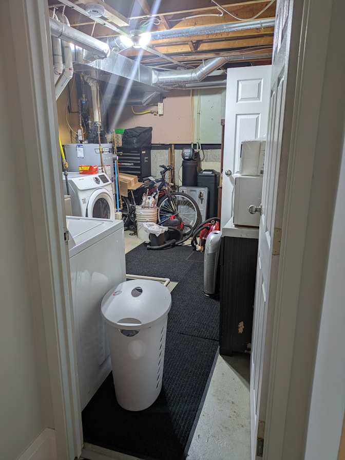 John Lopes's room