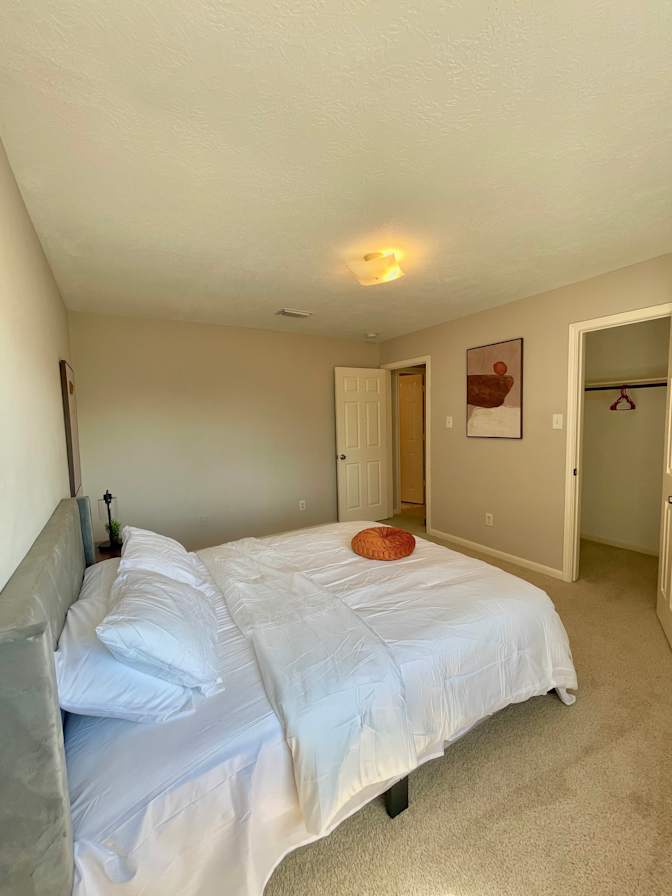 Noeline's room