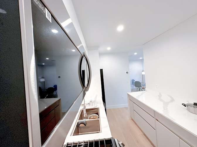 Shirin's room