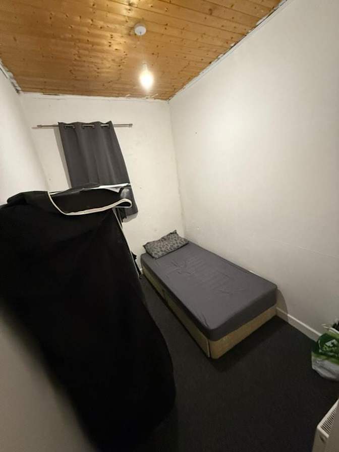 nomeer's room