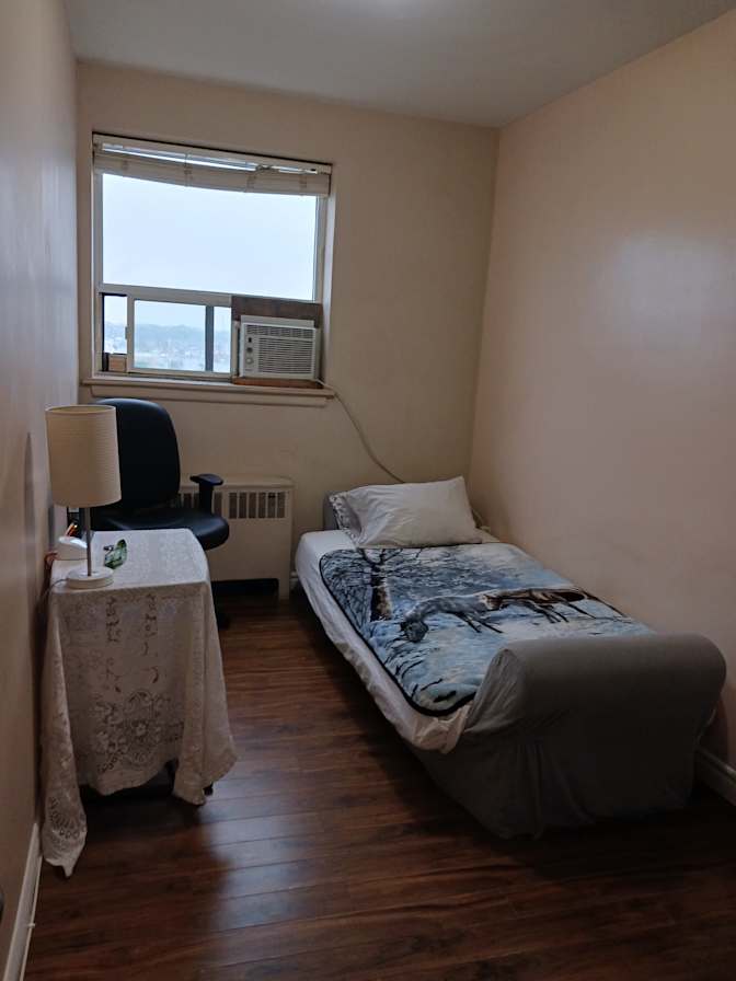 Fil's room