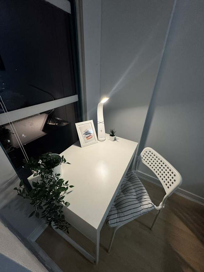 Van House's room