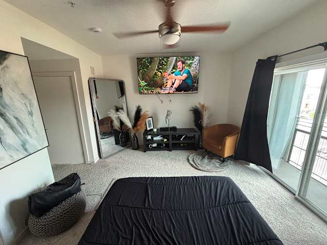 Tony V.'s room