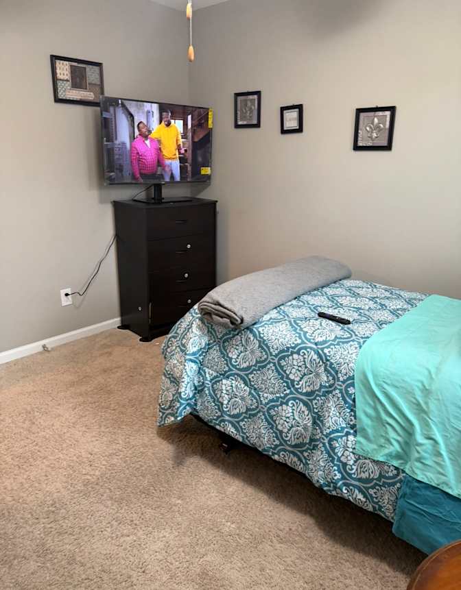 elia Barcliff's room