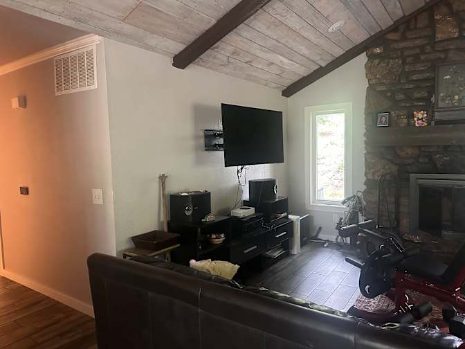 Ross Ferguson's room