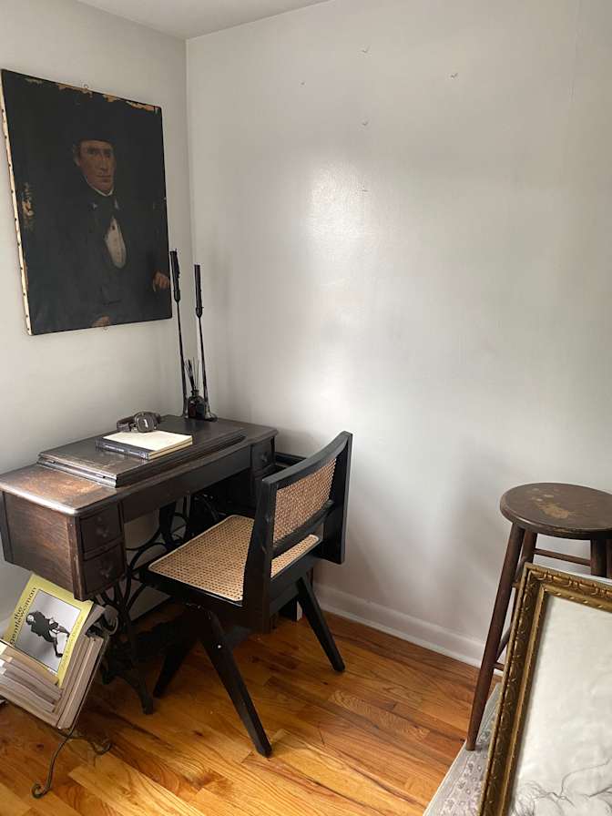 Leksa's room