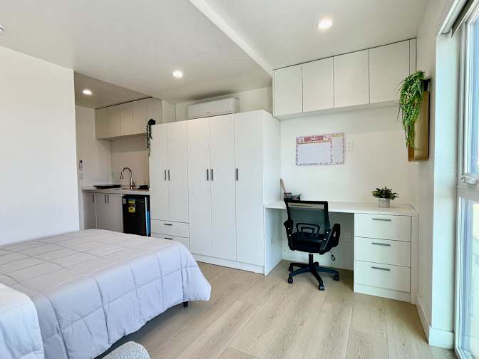 Nexus's room