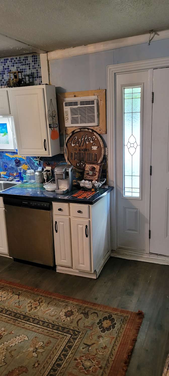 virginia duty's room