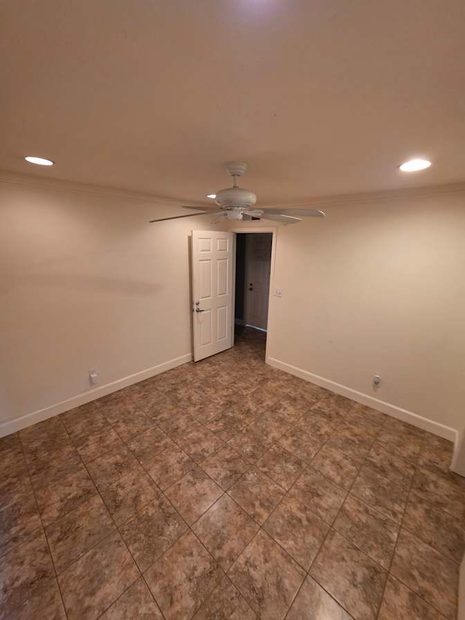 Fernando Valdez's room