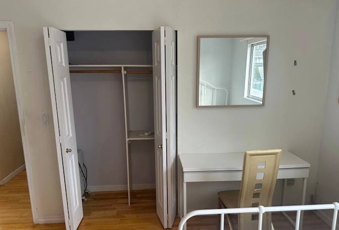 See's room